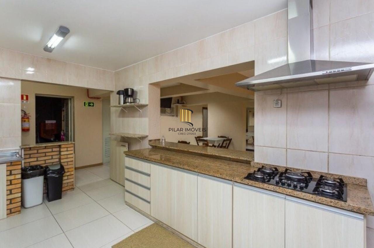Apartamento no bairro Petrópolis - 2 dormitórios
