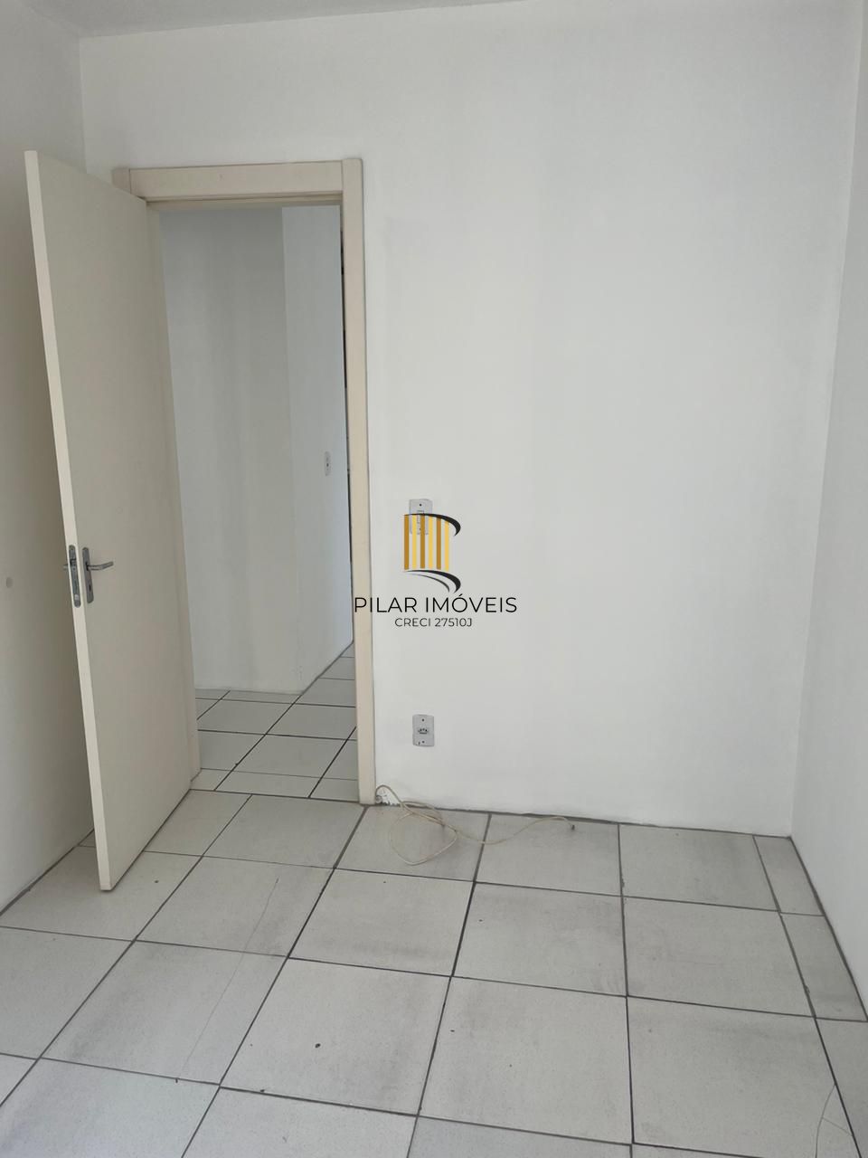 Apartamento no bairro Restinga - 2 dormitórios