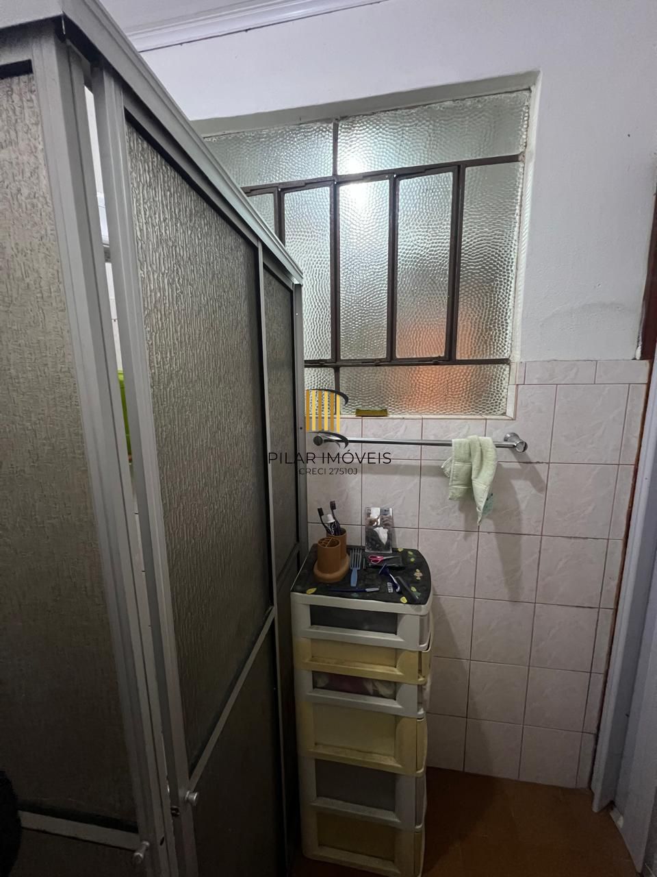casa com 4 Dormitórios no Bairro Restinga