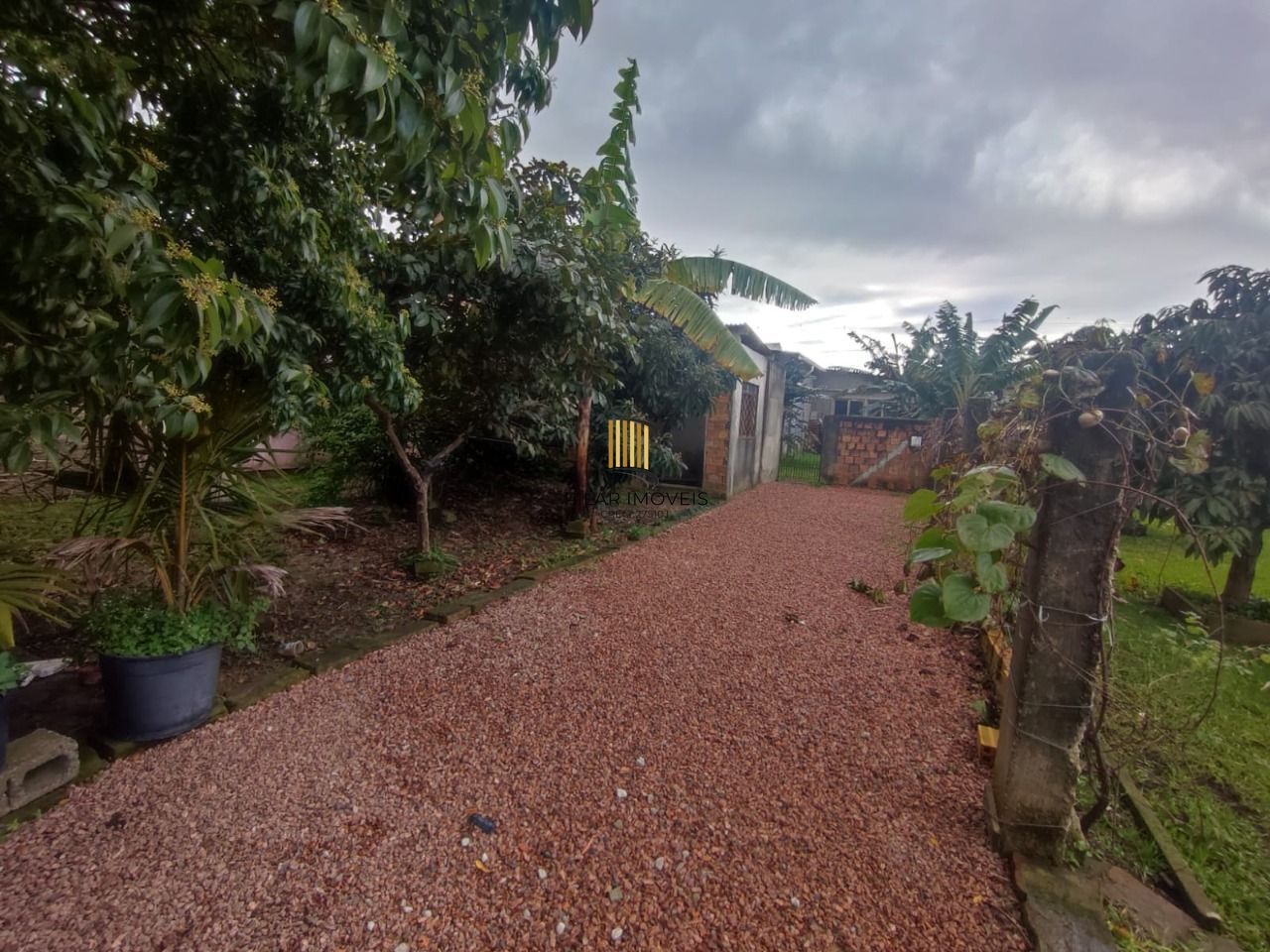 Casa no bairro Hipica - 3 dormitórios