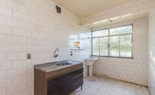 Apartamento no Camaquã de 3 dormitórios