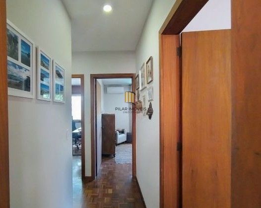 Apartamento de 3 dormitórios e vaga no bairro Petrópolis