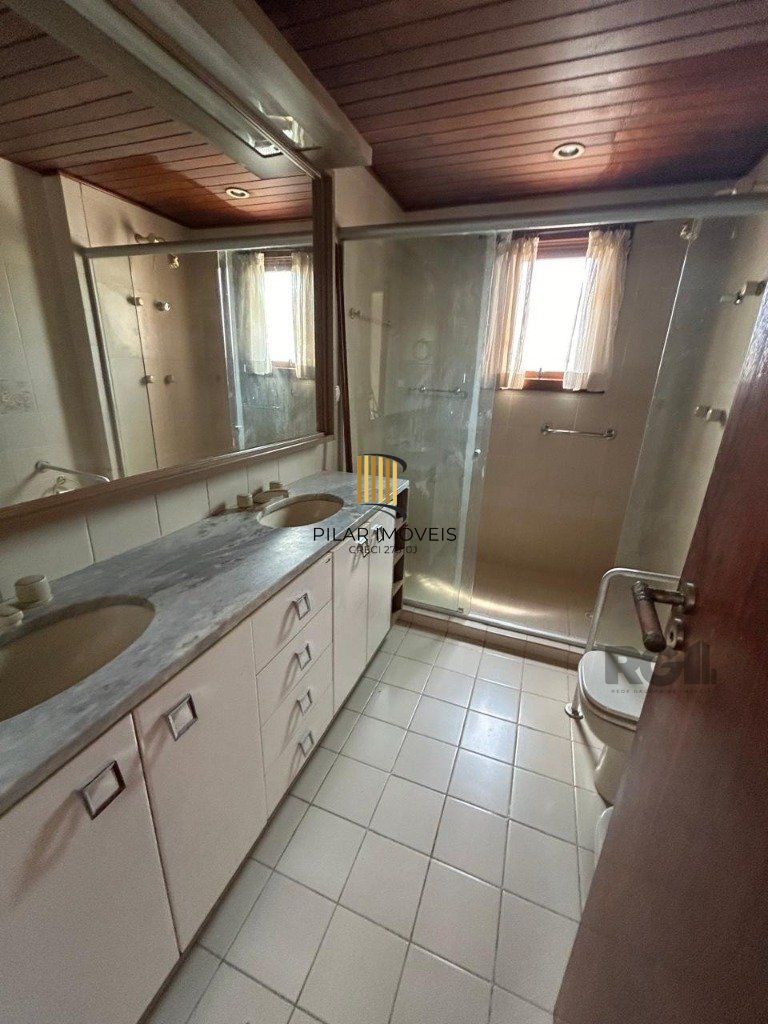 Apartamento 3 dormitórios no bairro Menino Deus