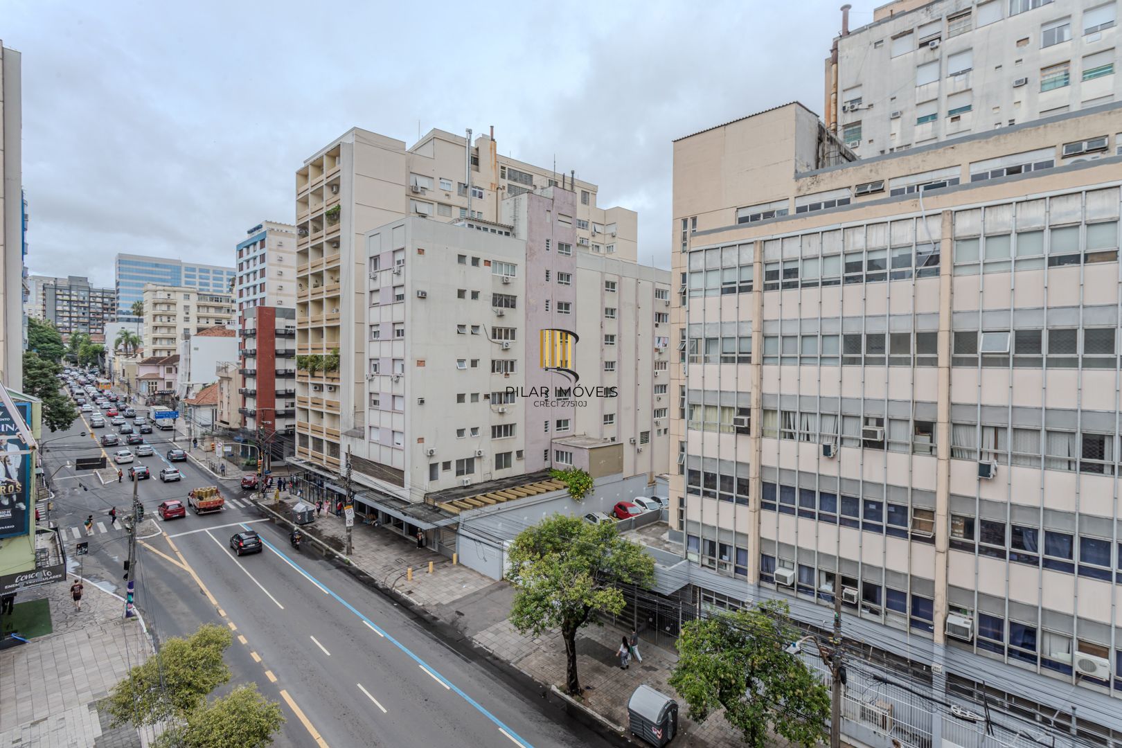 oportunidade, 217m² privativos, 2 vagas e depósito. Apenas R$ 880 mil