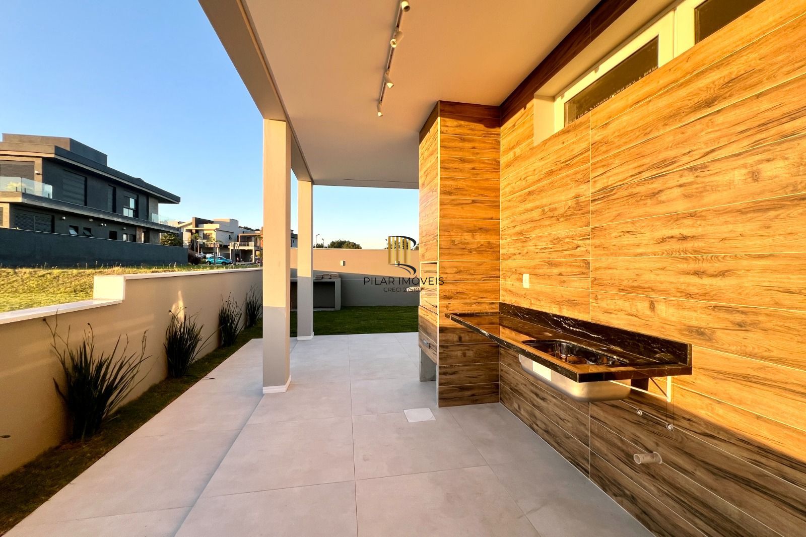 Casa no Condomínio Reservas do Lago em Nova Santa Rita