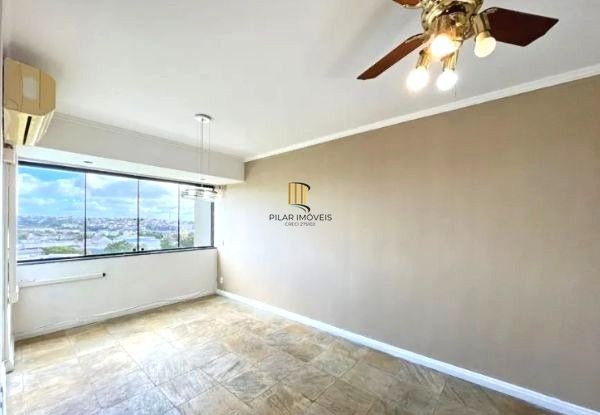 Apartamento na Glória de 2 dormitórios e vaga