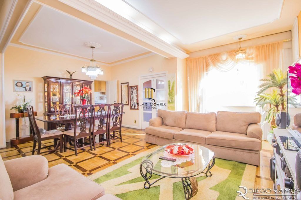 Apartamento para Venda - 207.97m², 4 dormitórios, sendo 1 suites, 1 vaga - Moinhos de Vento