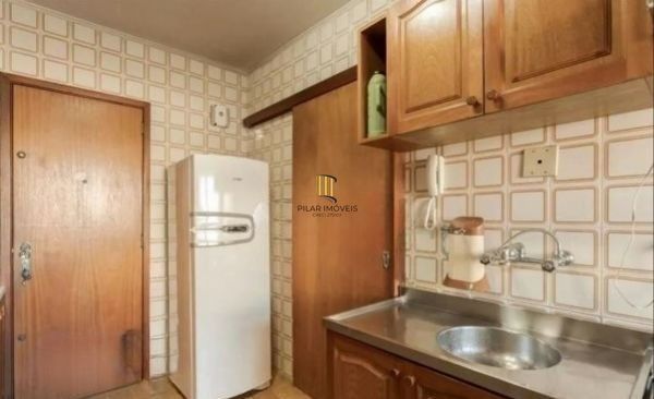 Apartamento no bairro Floresta de 3 dormitórios e vaga