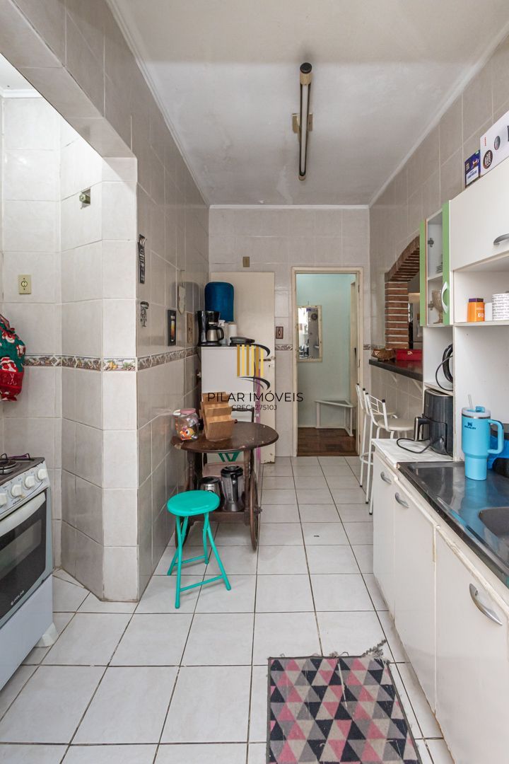 Apartamento no bairro Petrópolis de 2 dormitórios