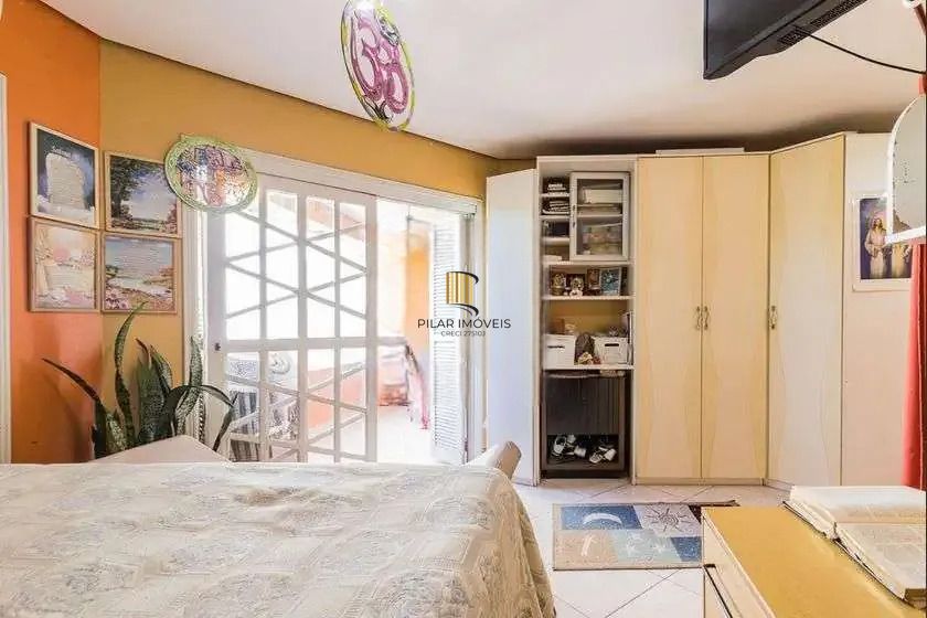 Casa 4 dormitórios no bairro Jardim Leopoldina