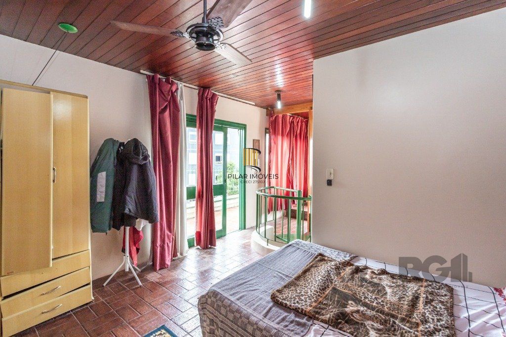 Cobertura 1 dormitório no bairro Santa Cecília