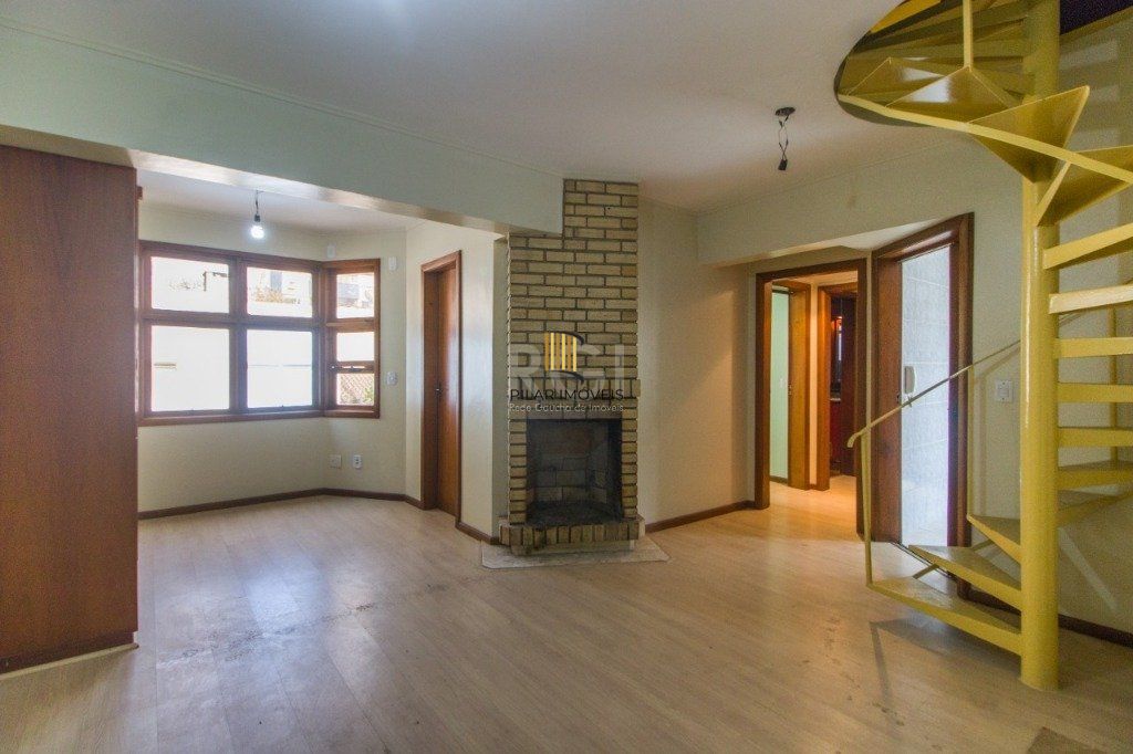 Cobertura para Venda - 142.15m², 3 dormitórios, 2 vagas - São João