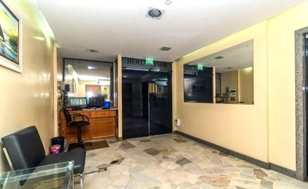 Apartamento no Centro de 2 dormitórios DESOCUPADO