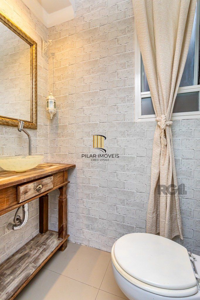 Apartamento 2 Dormitório(s) Bairro Centro Histórico