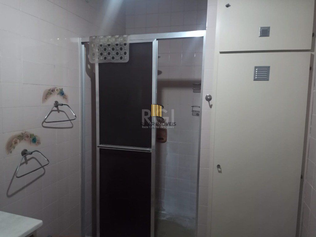 Apartamento no bairro Petrópolis de 3 dormitórios e vaga