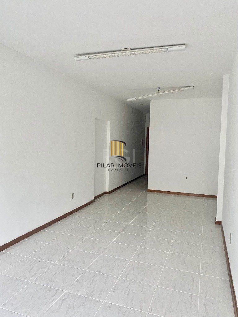 Conjunto/Sala para Venda - 0m², 0 dormitórios, Petrópolis