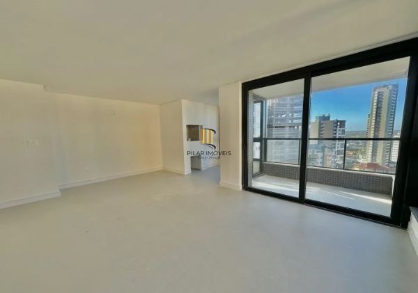 Apartamento em Torres Alto padrão de 3 dormitórios e 2 vagas