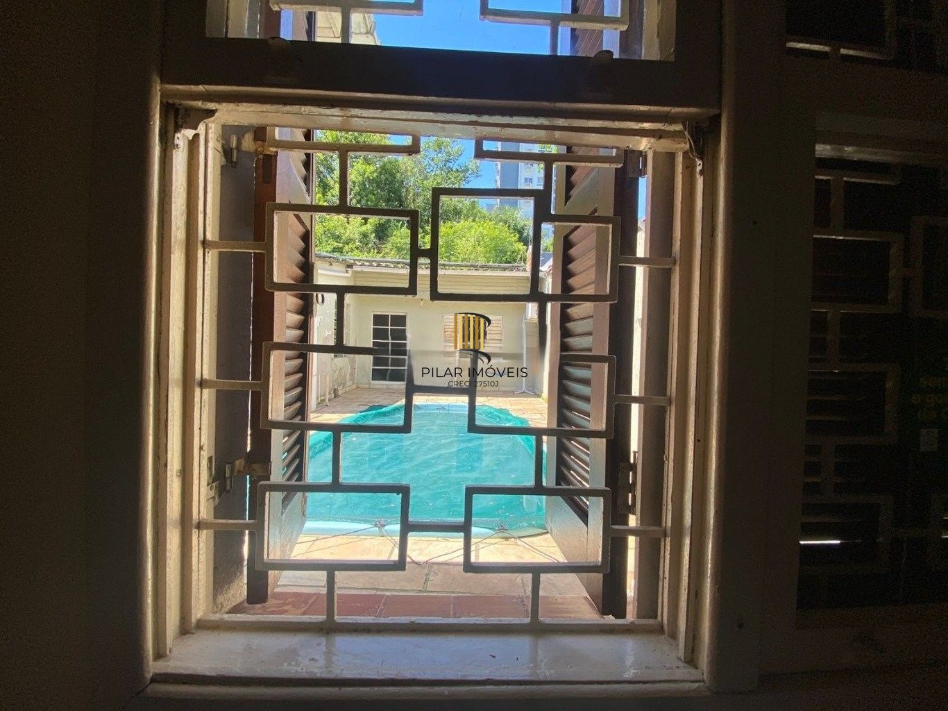 4 dormitórios | 2 suítes | Jardim do Salso | 180m² | 3 vagas | piscina