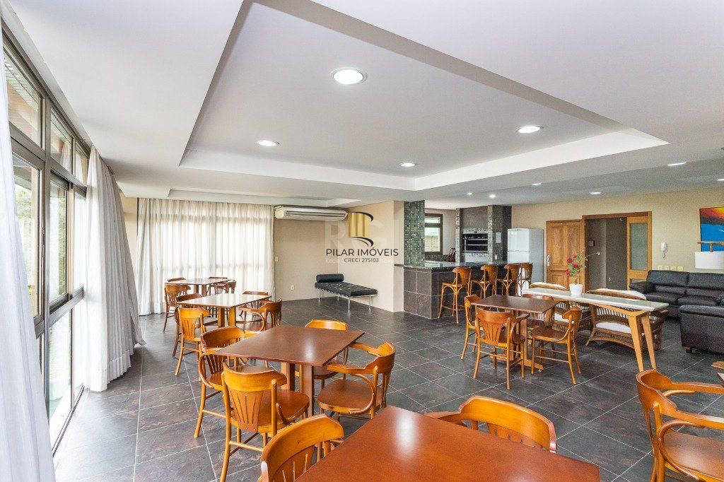Apartamento para Venda - 141m², 3 dormitórios, sendo 1 suites, 3 vagas - Rio Branco