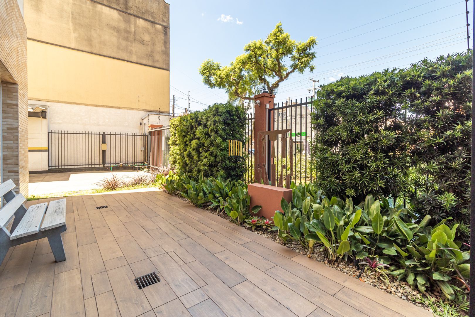 Apartamento no Jardim Botânico de 2 dormitórios e vaga DESOCUPADO