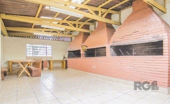 Apartamento no Sarandi de 2 dormitórios e *vaga