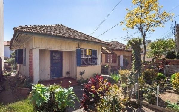 Terrno para venda no bairro Tristeza com 366m²