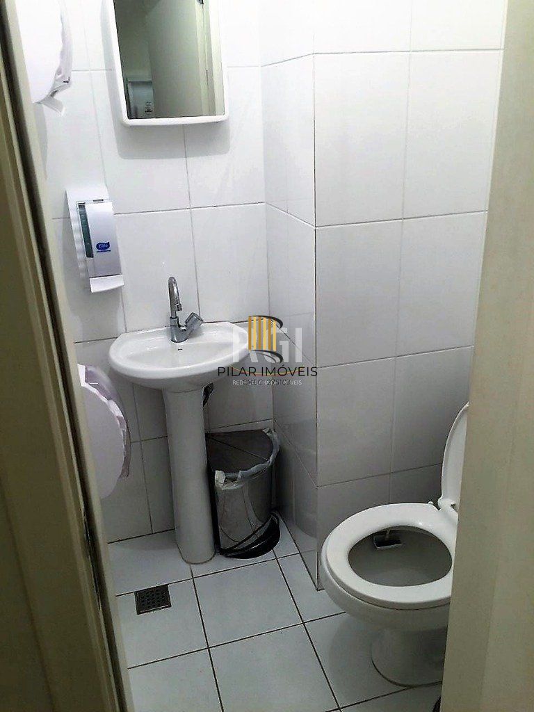 Conjunto / Sala com 43m² e vaga no Centro Histórico