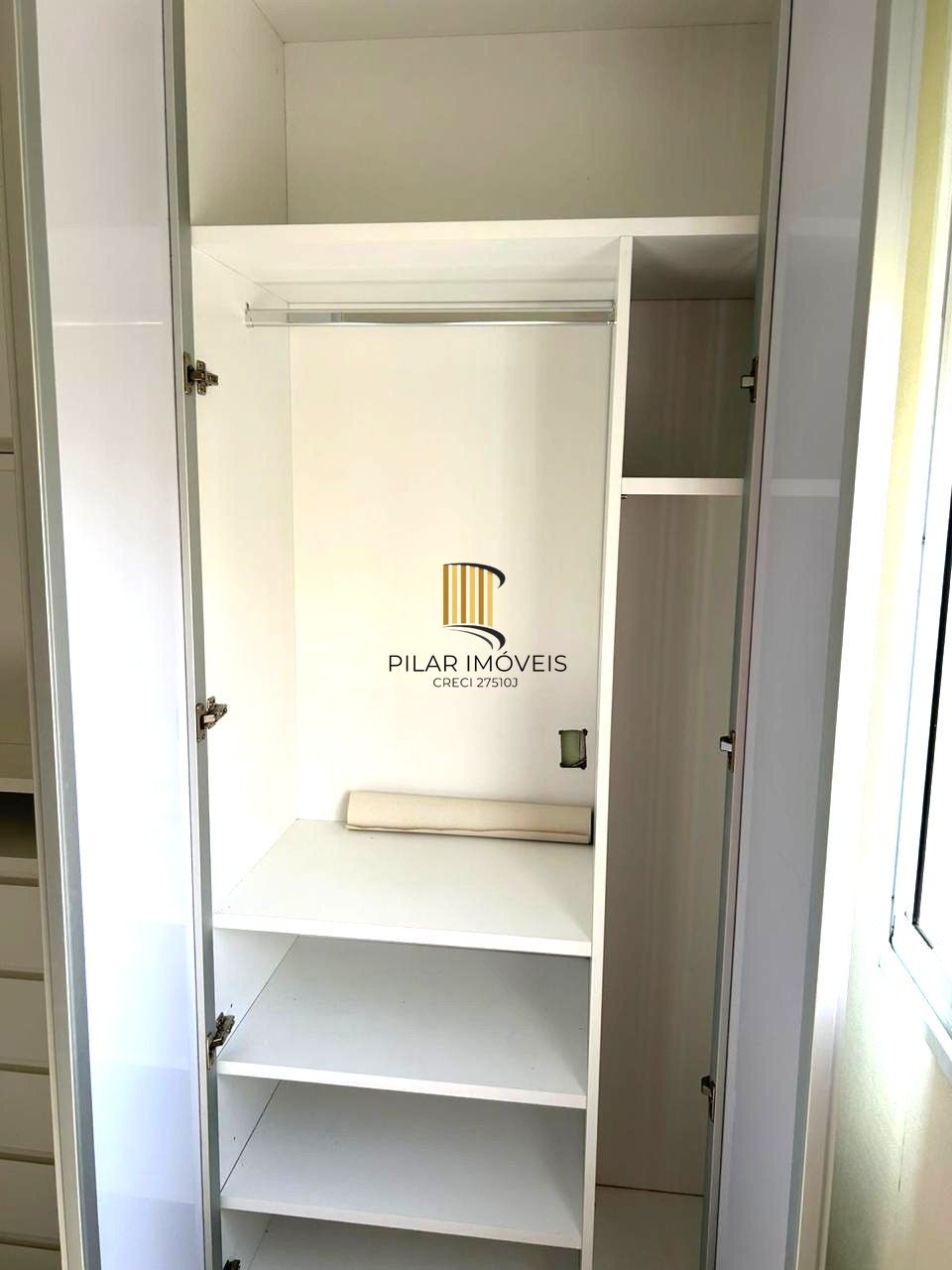 Apartamento no Sarandi de 3 dormitórios e 2 vagas