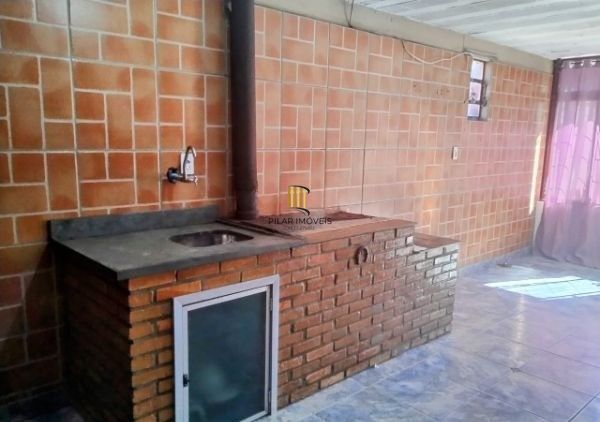 Casa no bairro Santa Fé com 3 dormitórios e 3 vagas