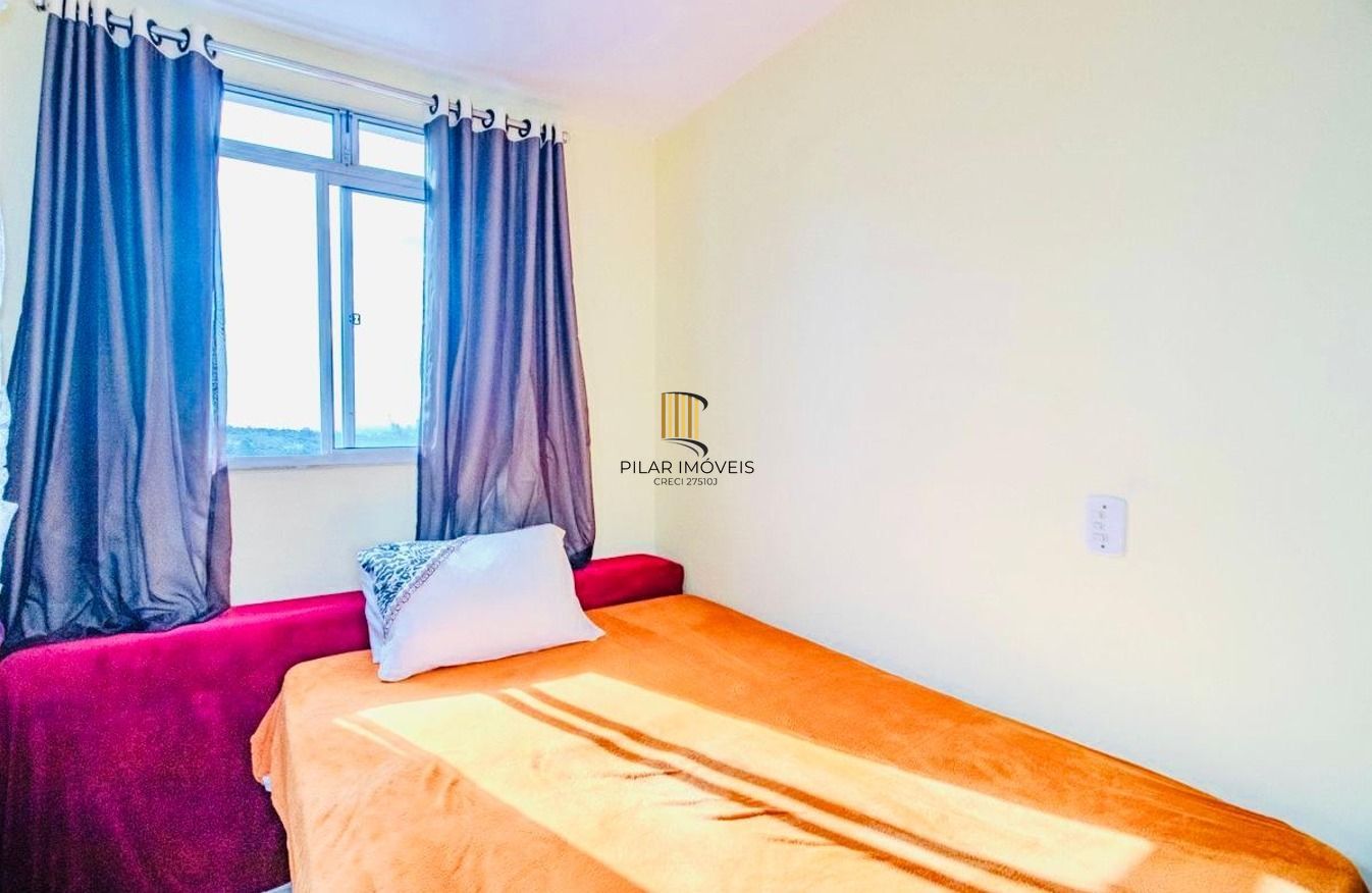 Apartamento no Porto Cruzeiro de 2 dormitórios vaga e infra