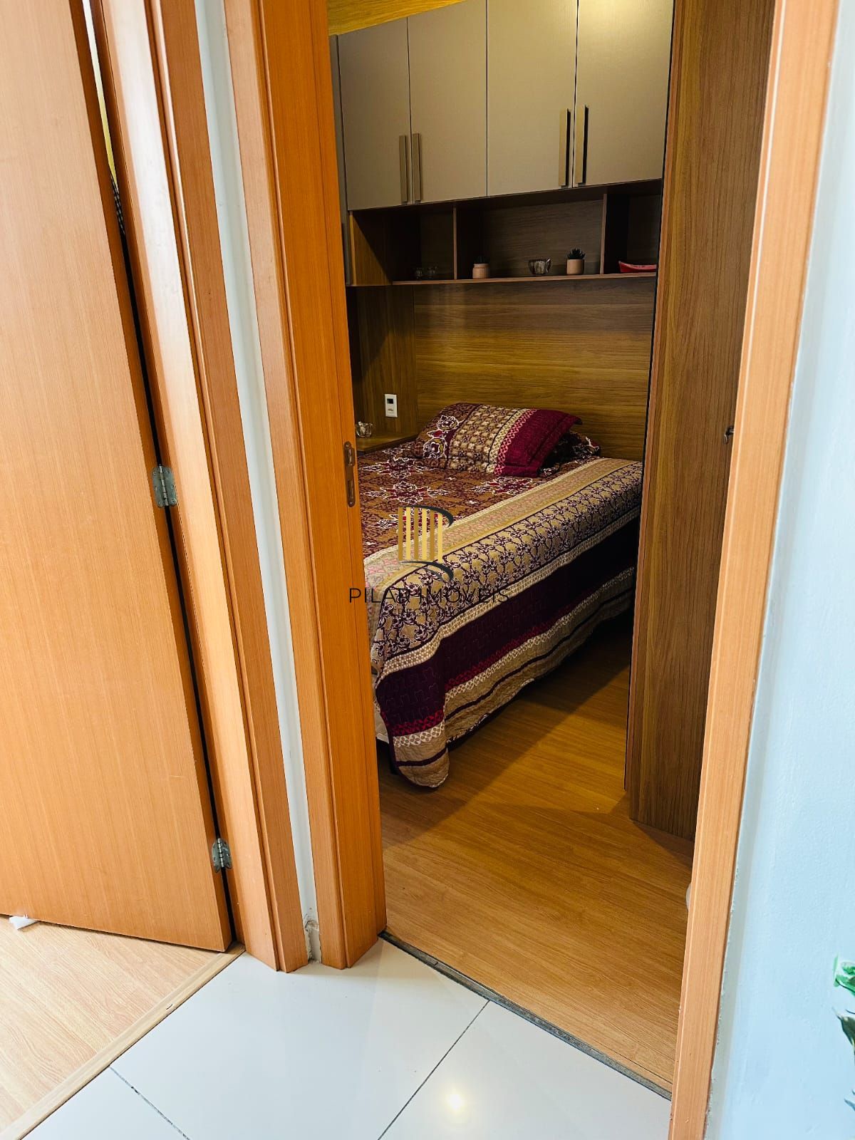 Excelente apartamento 2 dormitórios e vaga em Novo Hamburgo