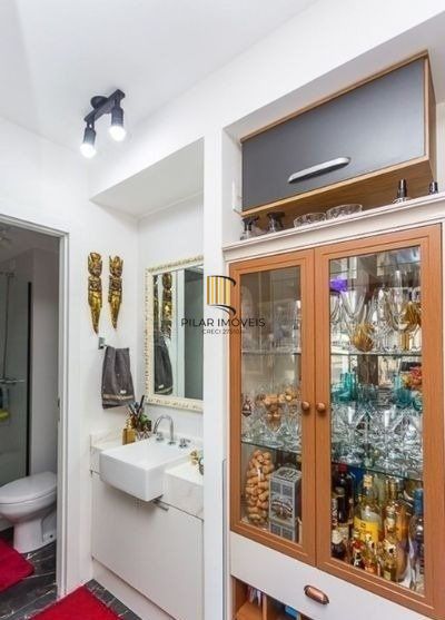 Apartamento no bairro Azenha 1 dormitório 1 vaga - Azenha