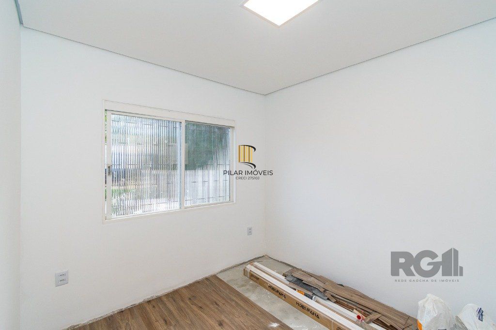 Casa no bairro Cristal de 3 dormitórios