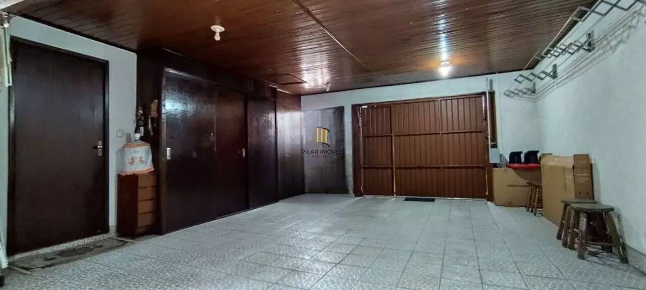 Casa 3 dormitórios no bairro Sumaré