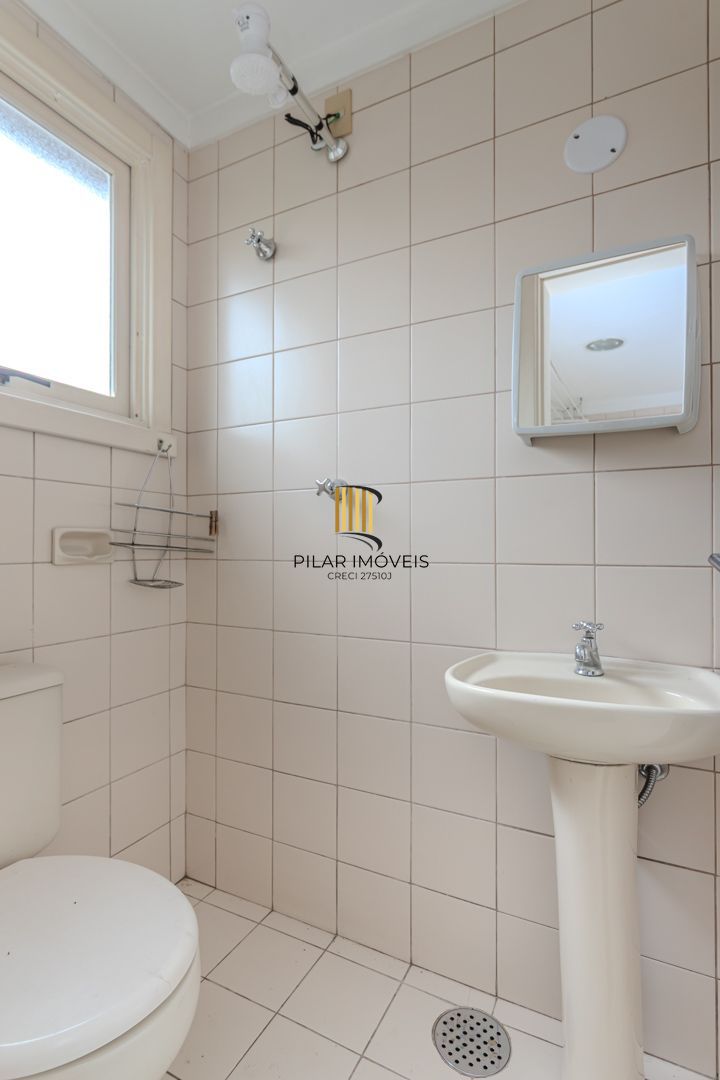 Apartamento no Moinhos de Vento de 3 dormitórios e vaga DESOCUPADO