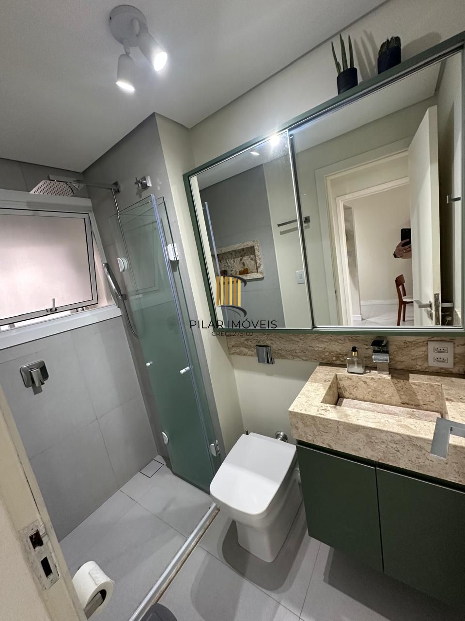 APTO 01 DORMITÓRIO TODO MOBILIADO REFORMADO, 01 VAGA DE GARAGEM