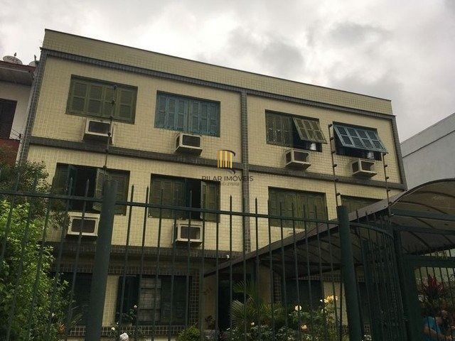 Apartamento JK no Menino Deus