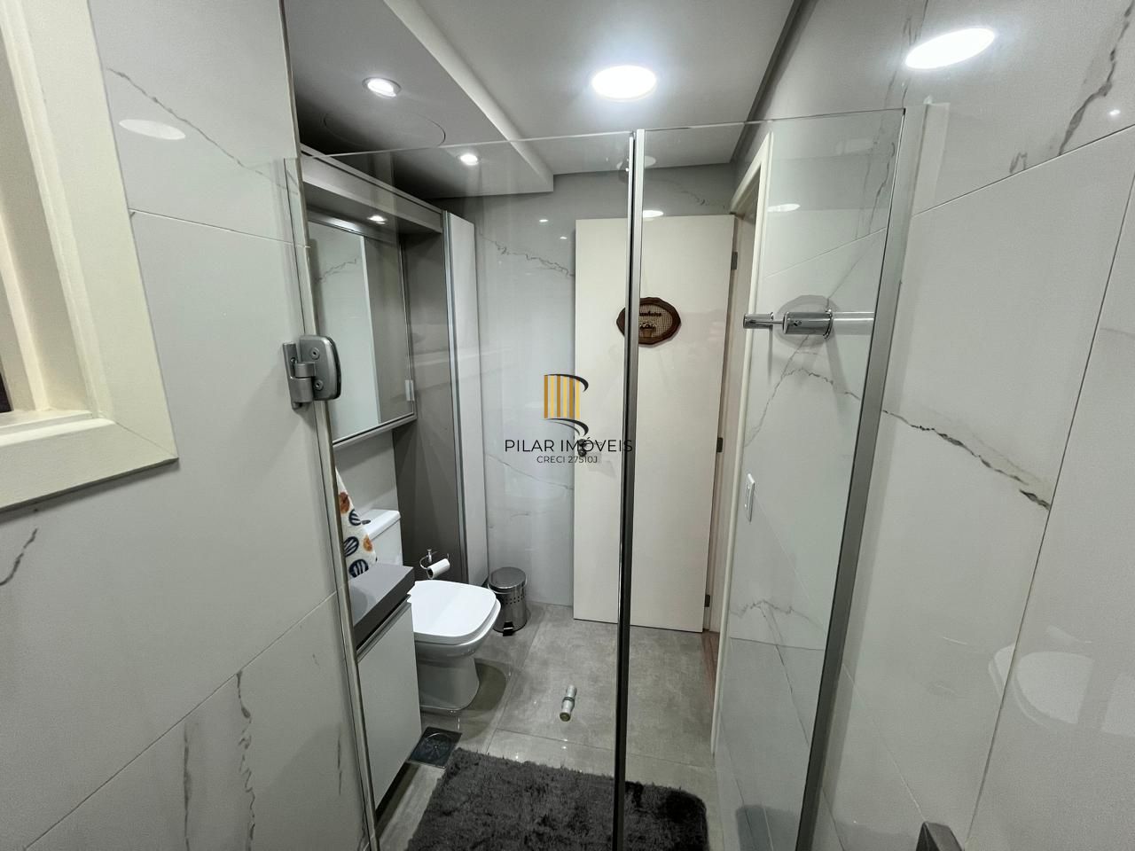 Apartamento 2 dorm. + Dependência no Menino Deus