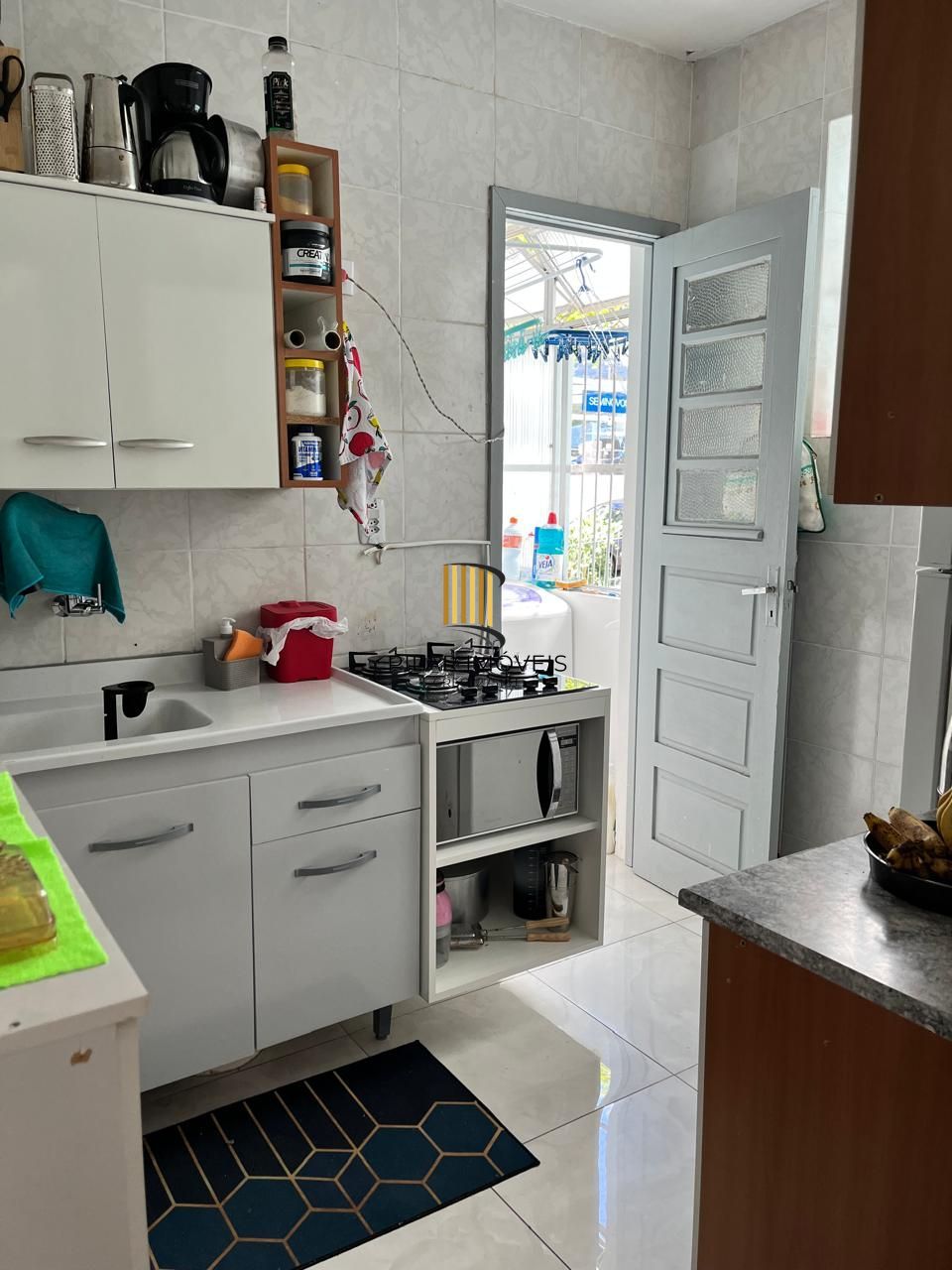 Apartamento de 2 dormitórios e vaga na Cavalhada