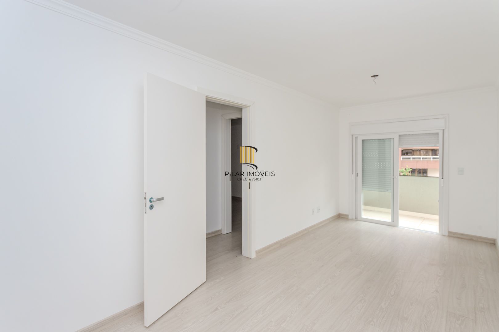 Apartamento NOVO no Menino Deus de 3 dormitórios e 2 vagas