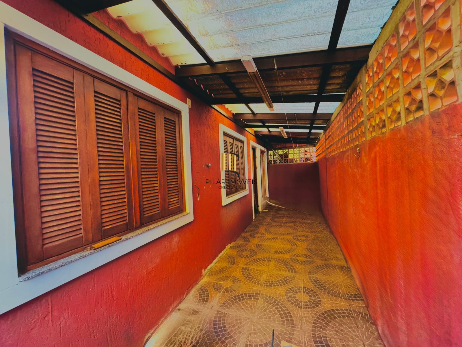 Casa 3 dormitórios no bairro Jardim Algarve