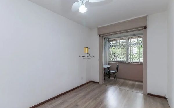 Apartamento na Medianeira de 3 dormitórios e vaga