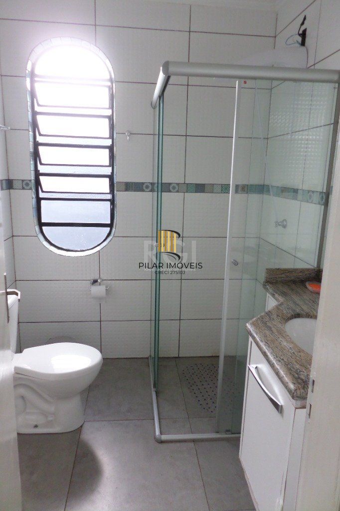 Casa no bairro Jardim Botânico de 3 dormitórios e 2 vagas