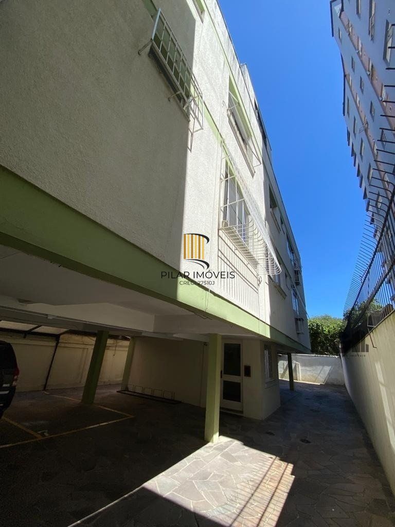 Cobertura no bairro Santana com 3 dormitórios e 2 vagas desocupada