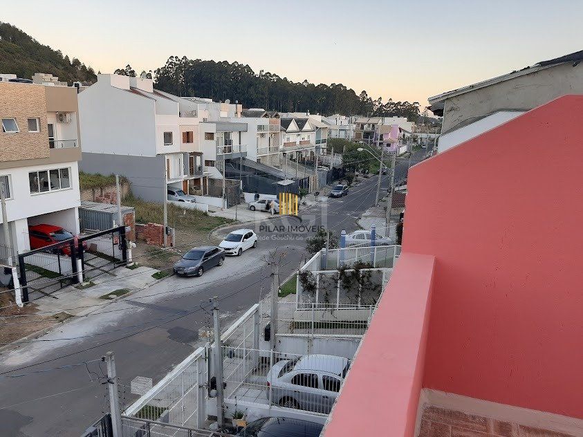 Sobrado para Venda - 100.45m², 2 dormitórios, sendo 2 suites, 1 vaga - Guarujá