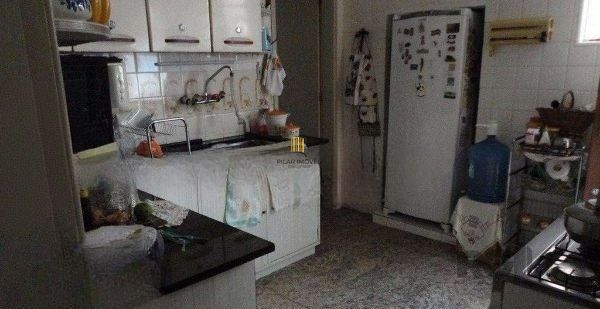 Casa 3 Dormitório(s) Bairro Petrópolis