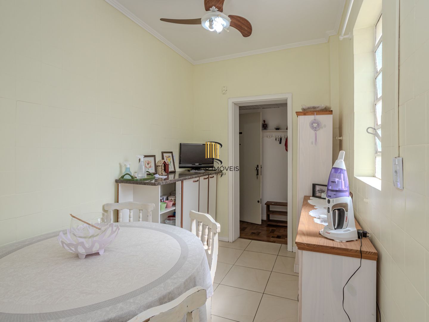 Apartamento 2 dormitórios Cidade Baixa - Financiavel