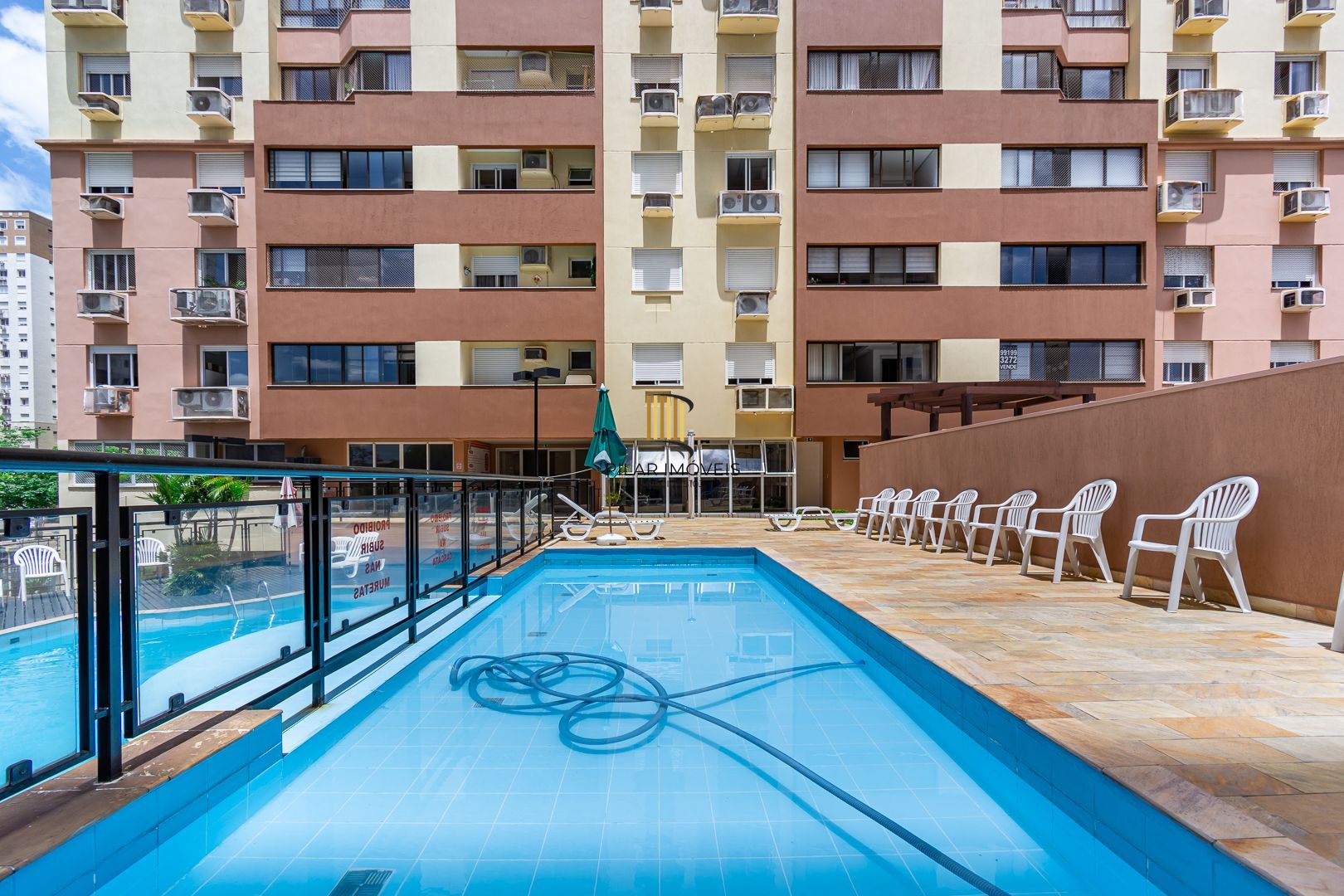 Apartamento 3 dormitórios no bairro Vila Ipiranga