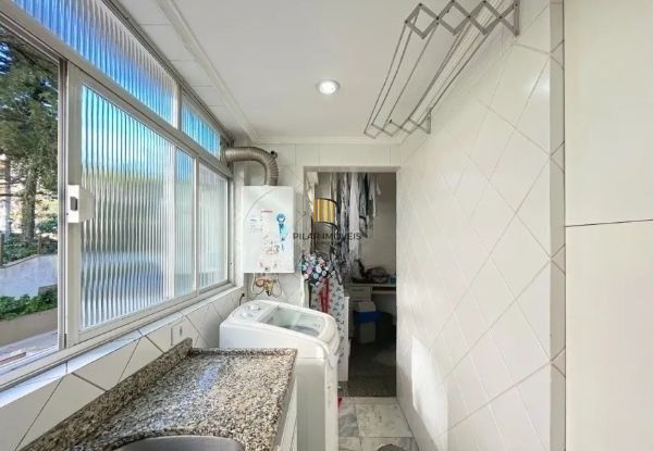 Apartamento no bairro Santa Tereza de 3 dormitórios e infra