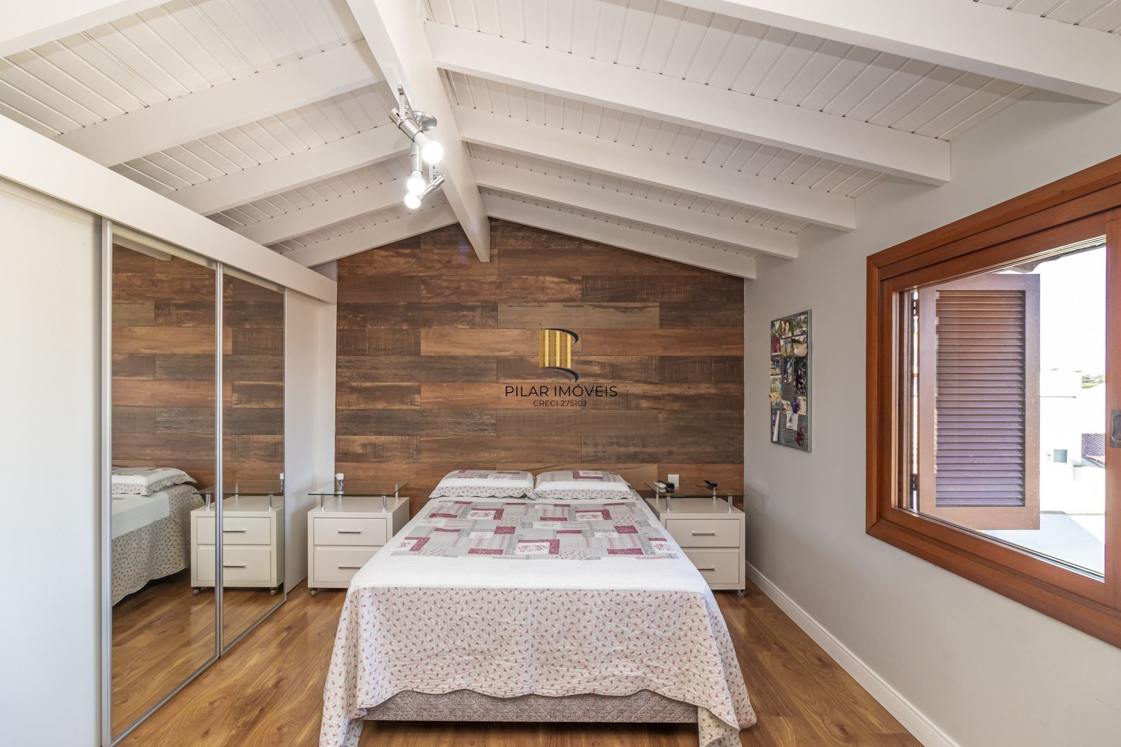 Casa com 3 Quartos à venda, 141m² - Hípica